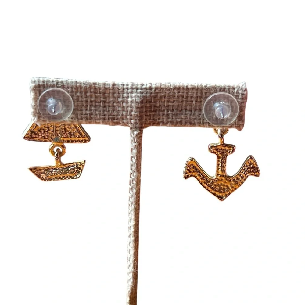 Nautical Red White and Blue Enamel and Gold Post Earrings Anchor Sailboat